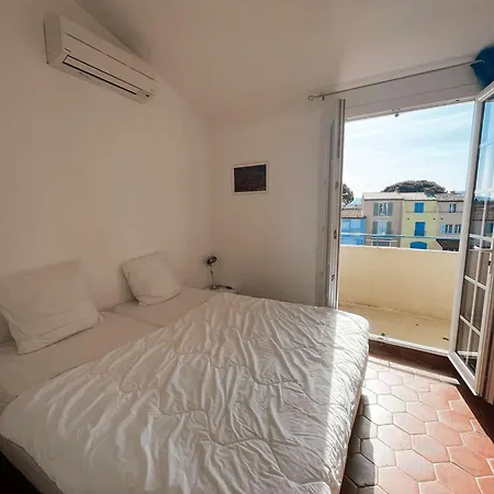 Maison Renovee Climatisee Avec Wi-fi Et Double Terrasse - Fr-1-868-10 Grimaud