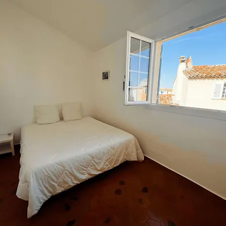 Maison Renovee Climatisee Avec Wi-fi Et Double Terrasse - Fr-1-868-10
